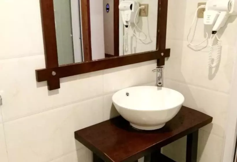 Qijiayi Theme Hostel No.2 Shop