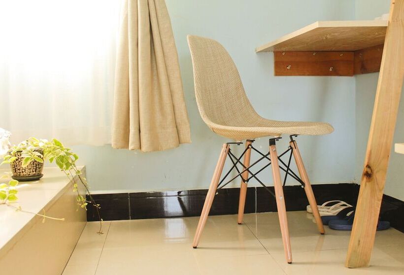 Dali Five Elements Hostel