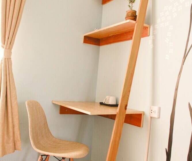 Dali Five Elements Hostel