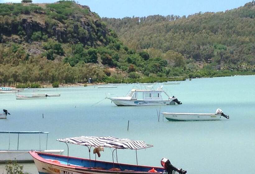 Hostal Oasis Vacances