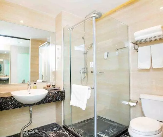 ホテル Ibis Styles Jingdezhen Cidu Avenue