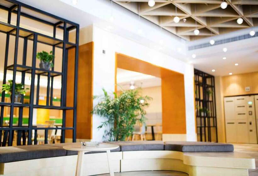 فندق Ibis Styles Jingdezhen Cidu Avenue