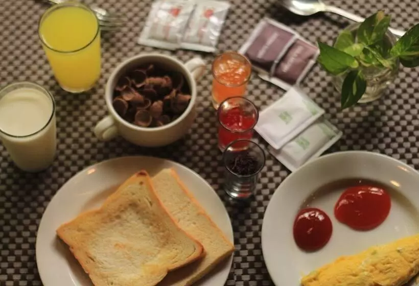 Hotelli Java Village Resort