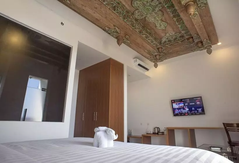 Hotelli Java Village Resort