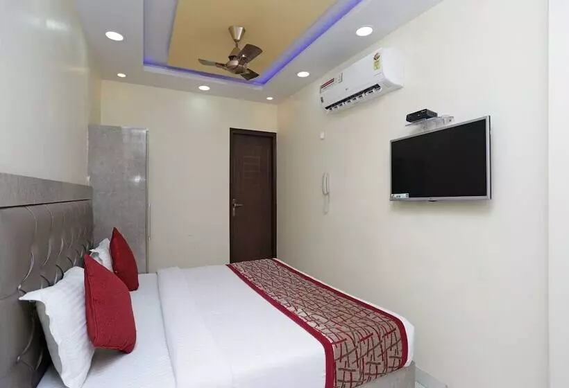 Hotelli Oyo 13455 Rama Krishna