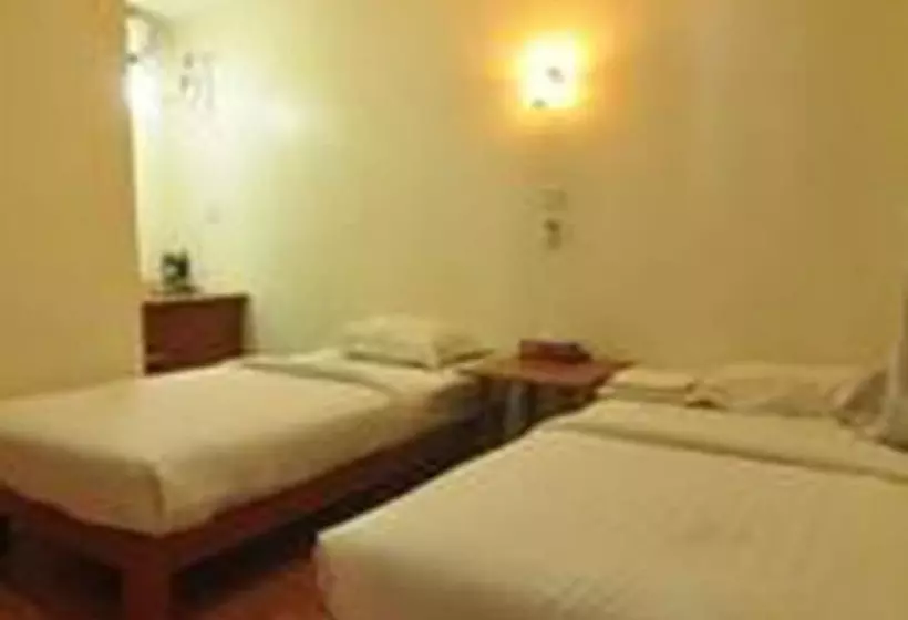 پانسیون Golden Rose Guest House