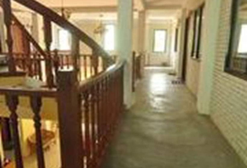 پانسیون Golden Rose Guest House