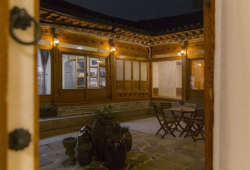 پانسیون Stay256 Hanok Guesthouse