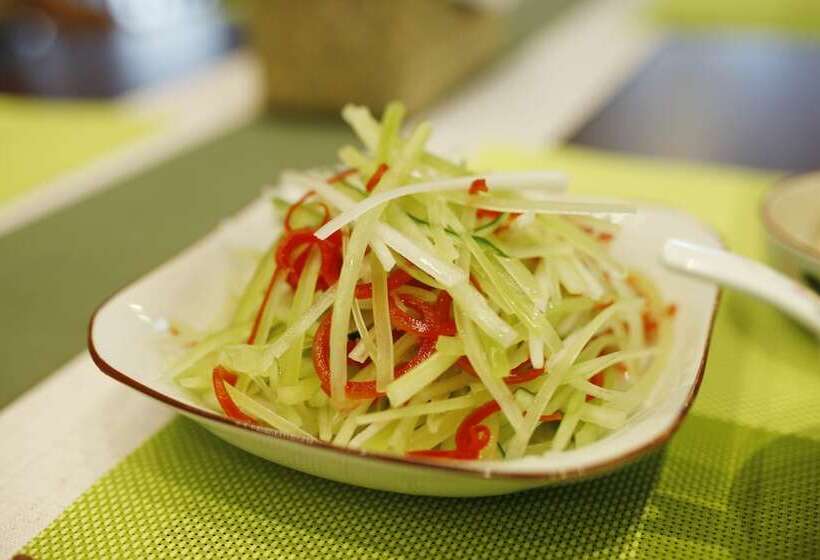 Отель 張家界武陵源北岸輕奢客棧 森林公園店