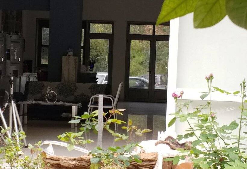 Alexiou Apartments Blue