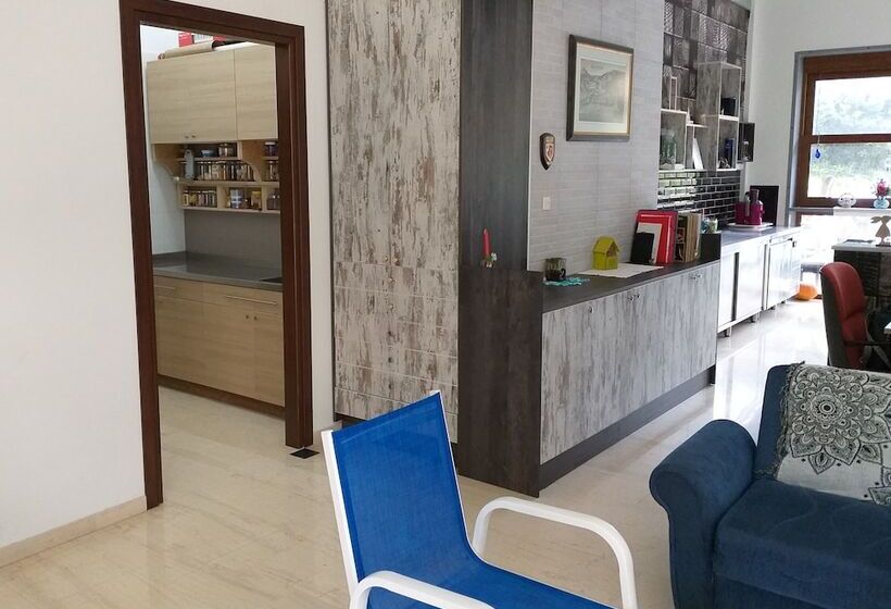 Alexiou Apartments Blue