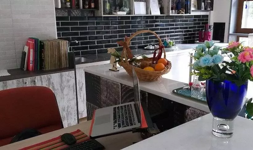 Alexiou Apartments Blue