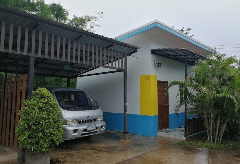 Отель Ban Ninja Resort