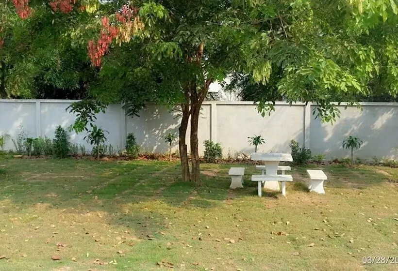 هتل Ban Ninja Resort