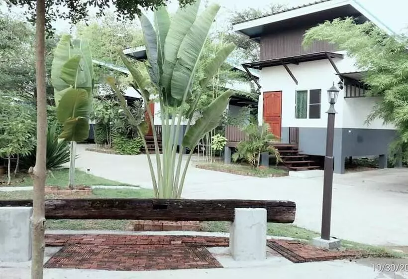 هتل Ban Ninja Resort