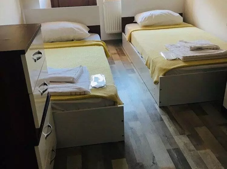 هتل Arden Pansiyon