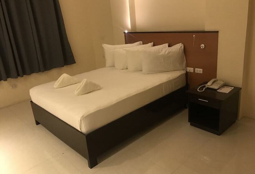فندق Krishatel Leisure Inn