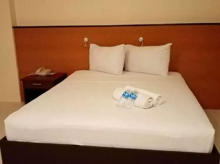 Hotelli Krishatel Leisure Inn