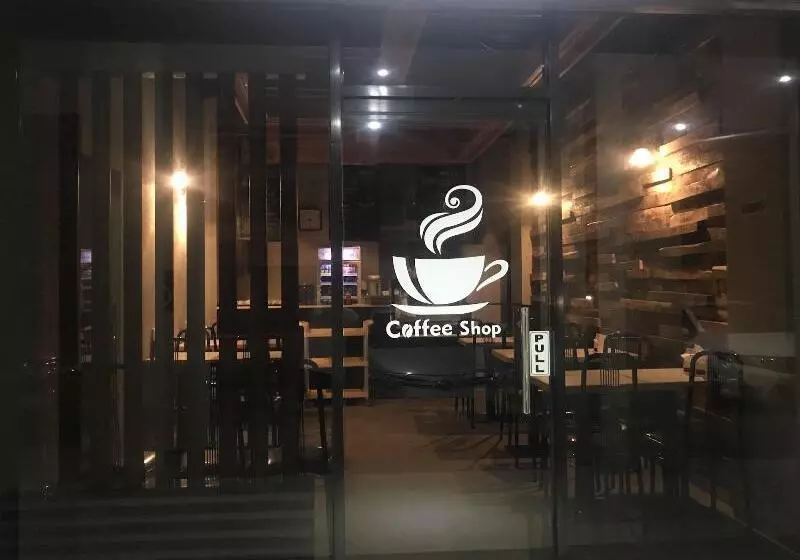 Hotelli Krishatel Leisure Inn