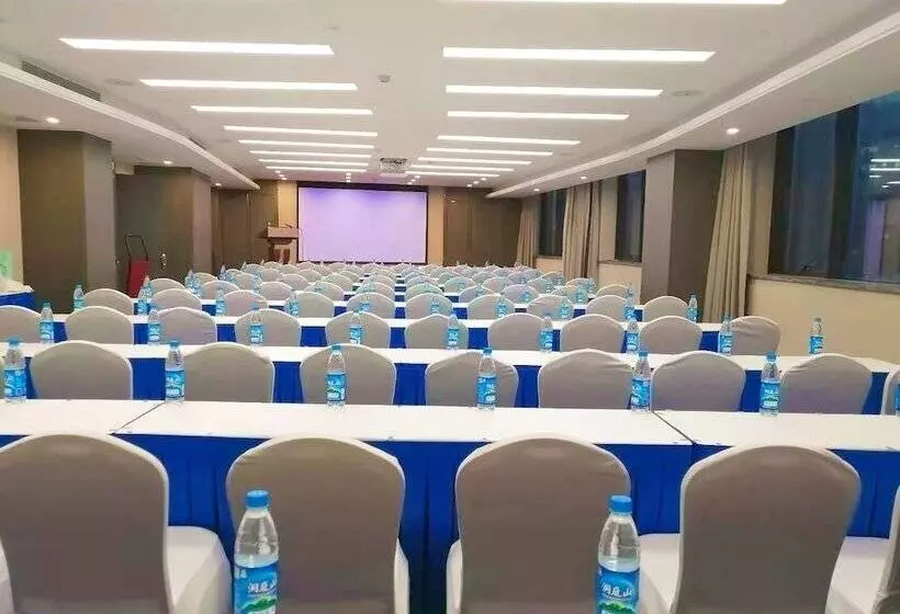 Rosedale Hotel Taicang