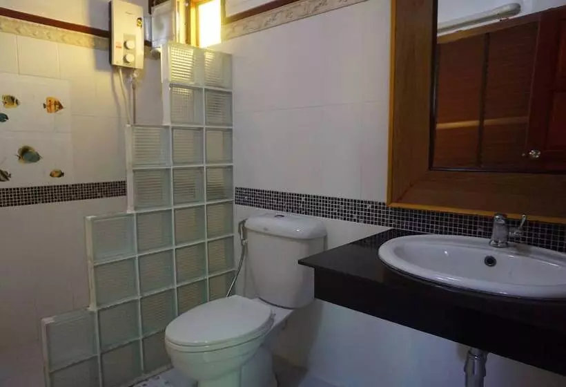 هتل Ruean Mai Chaylay Songkhla