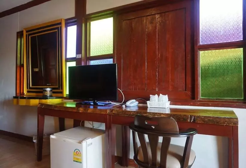 هتل Ruean Mai Chaylay Songkhla