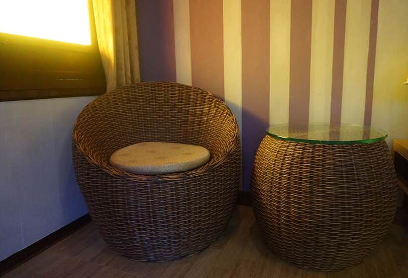 בית מלון כפרי Ruean Mai Chaylay Songkhla