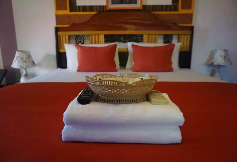 هتل Ruean Mai Chaylay Songkhla