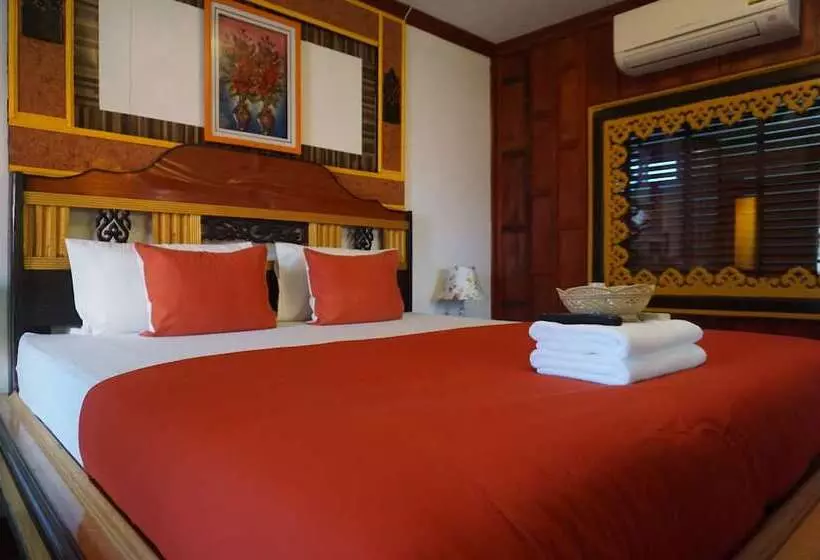 هتل Ruean Mai Chaylay Songkhla