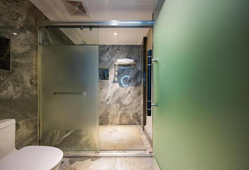 Отель 張家界武陵源北岸輕奢客棧 森林公園店