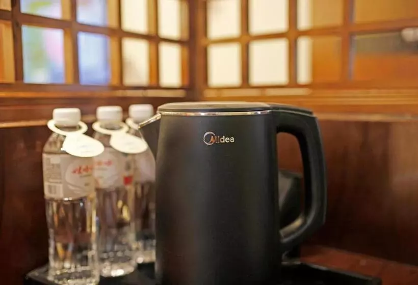 Hotelli 張家界武陵源北岸輕奢客棧 森林公園店