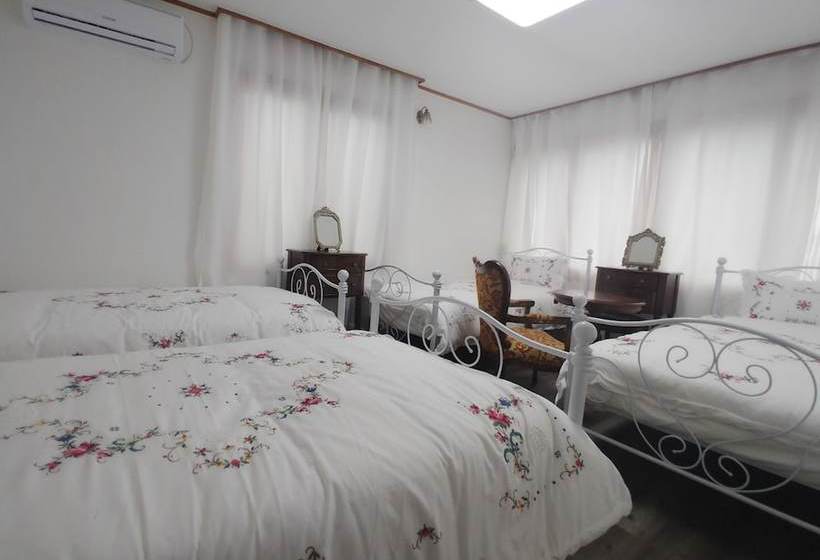 Jeju House Napulnapul Hostel