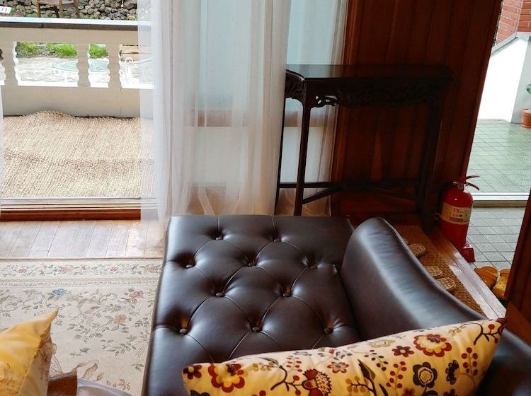 Jeju House Napulnapul Hostel