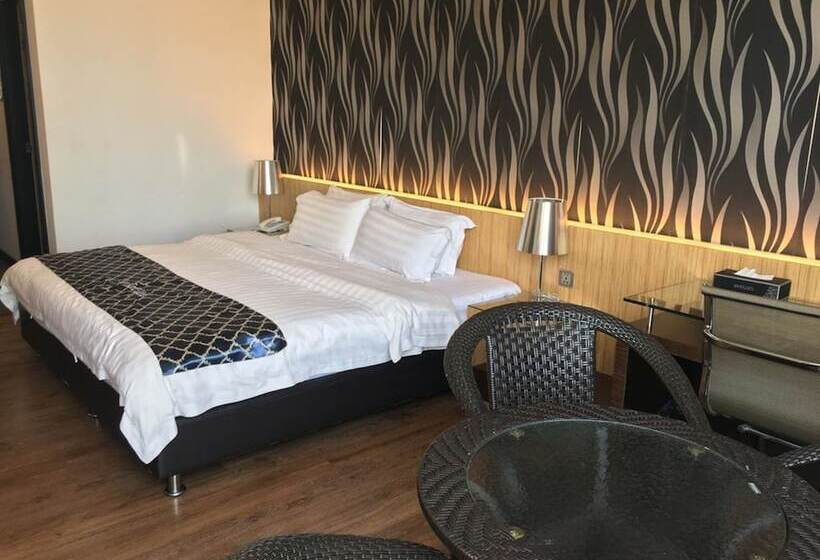 New World Express Motel