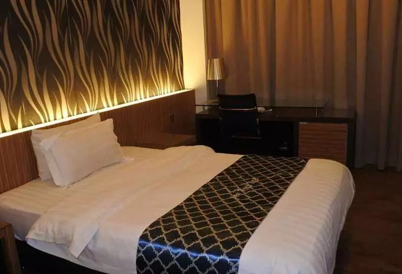 New World Express Motel