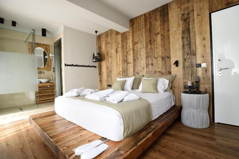 Pensió Magnifique Luxury Suites