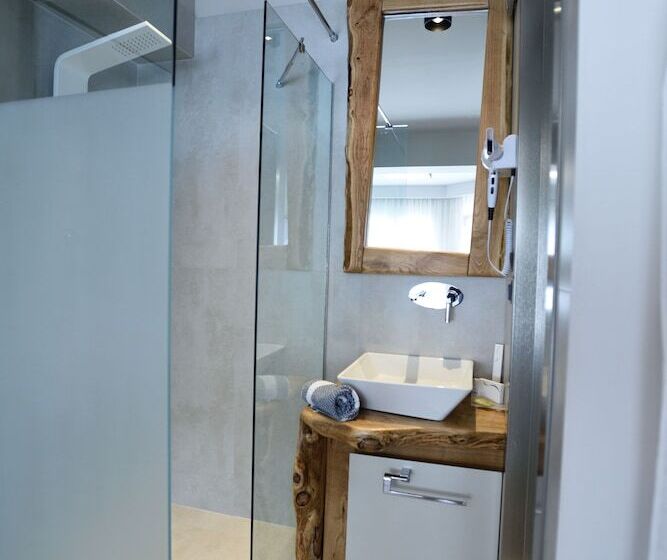 Pensió Magnifique Luxury Suites