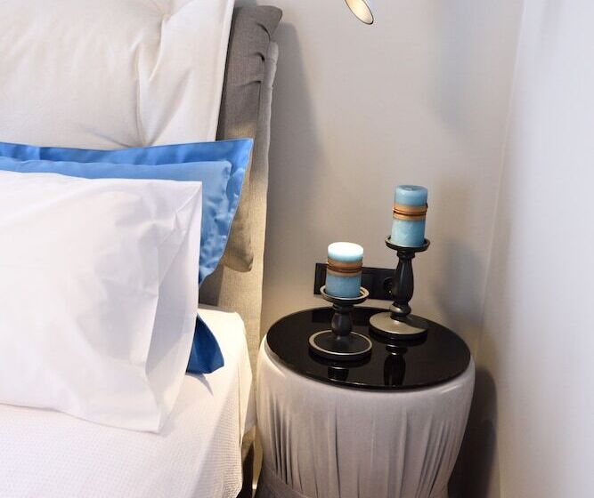 Pensió Magnifique Luxury Suites