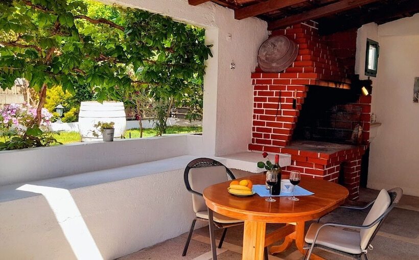 پانسیون Pansion Ivan & Ivana