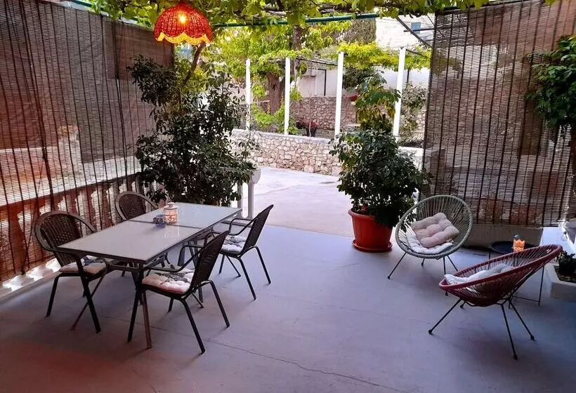 پانسیون Pansion Ivan & Ivana