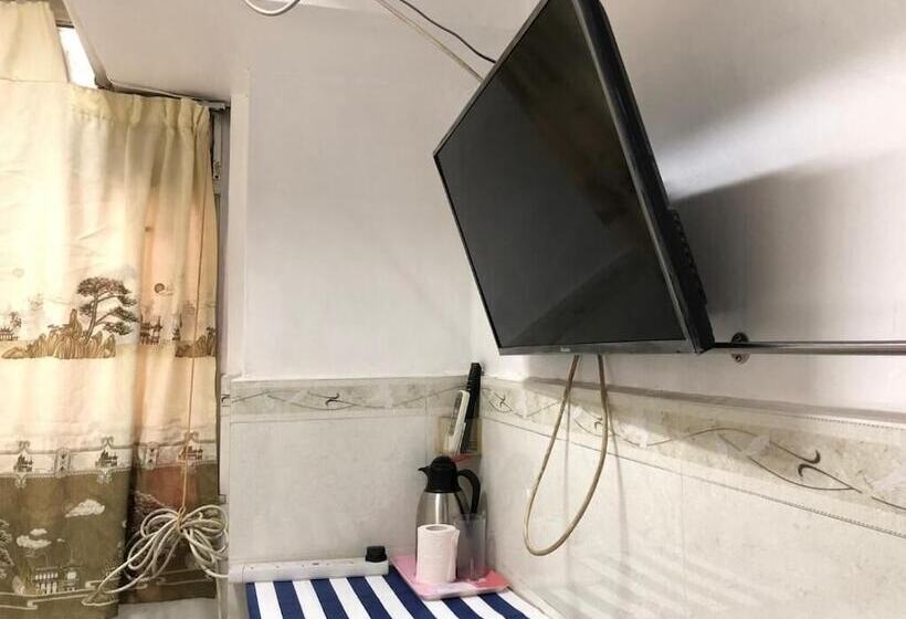 پانسیون South & North House