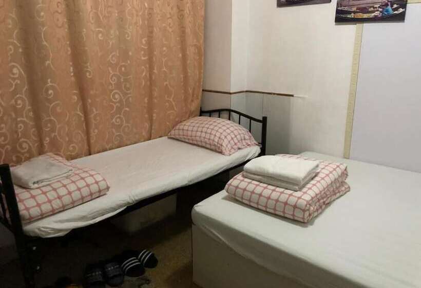 پانسیون South & North House