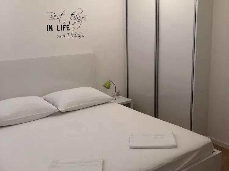 Apartmani Roberta