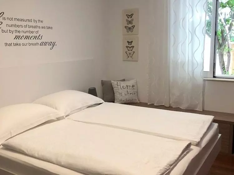 Apartmani Roberta