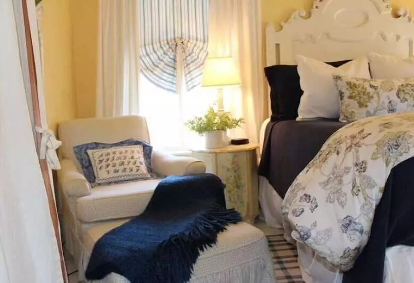 Aamiaismajoitus (B&B) Hope And Glory Inn And Vineyard