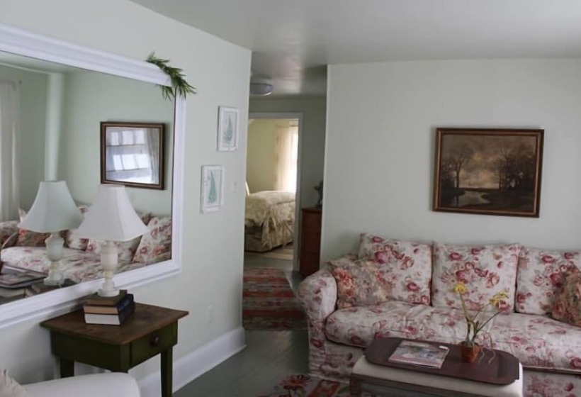 ベッドアンドブレックファースト Hope And Glory Inn And Vineyard