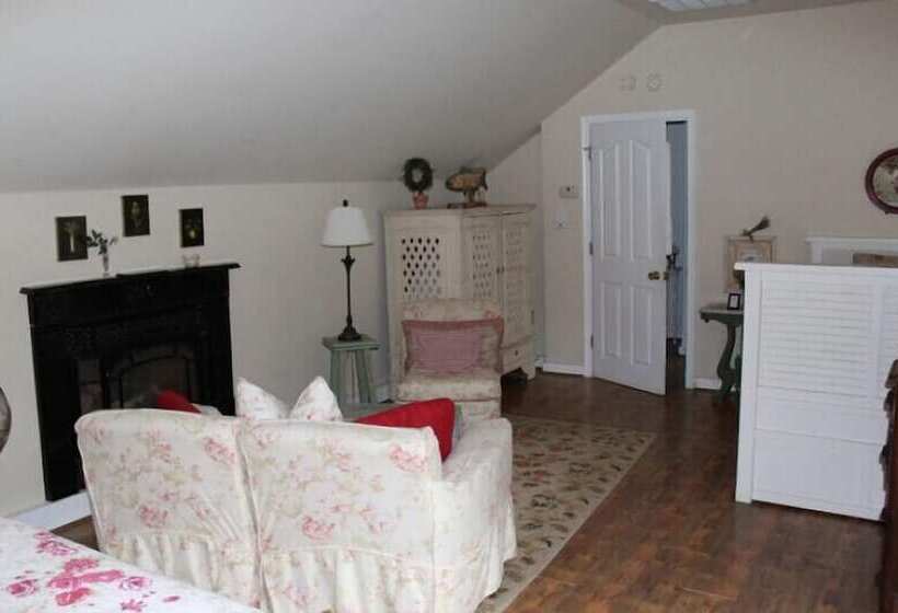 ベッドアンドブレックファースト Hope And Glory Inn And Vineyard