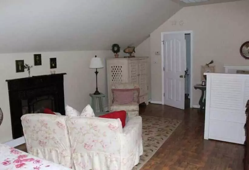 Aamiaismajoitus (B&B) Hope And Glory Inn And Vineyard