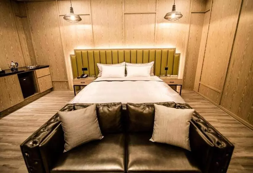 تختخواب و صبحانه Kumotsuki Motel