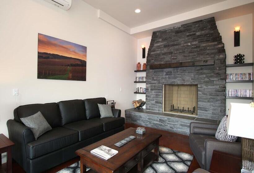 민박 Vineyard View Inn